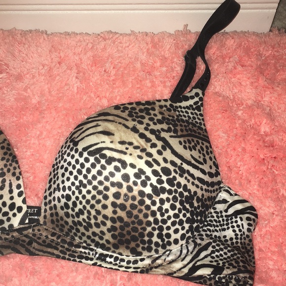 sale Victoria’s Secret Biofit Push-Up Bra - Picture 2 of 8